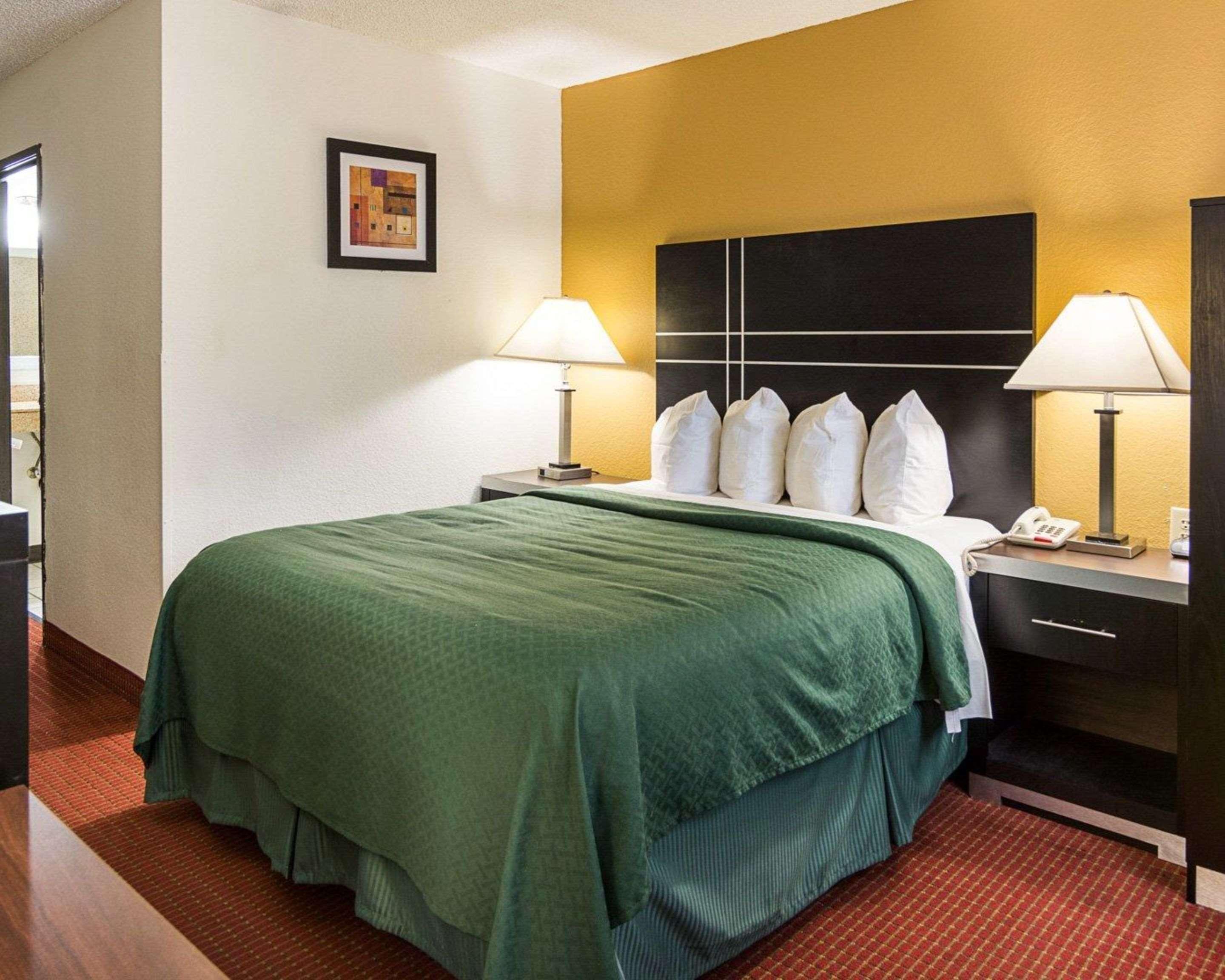 Hotel Quality Chesapeake