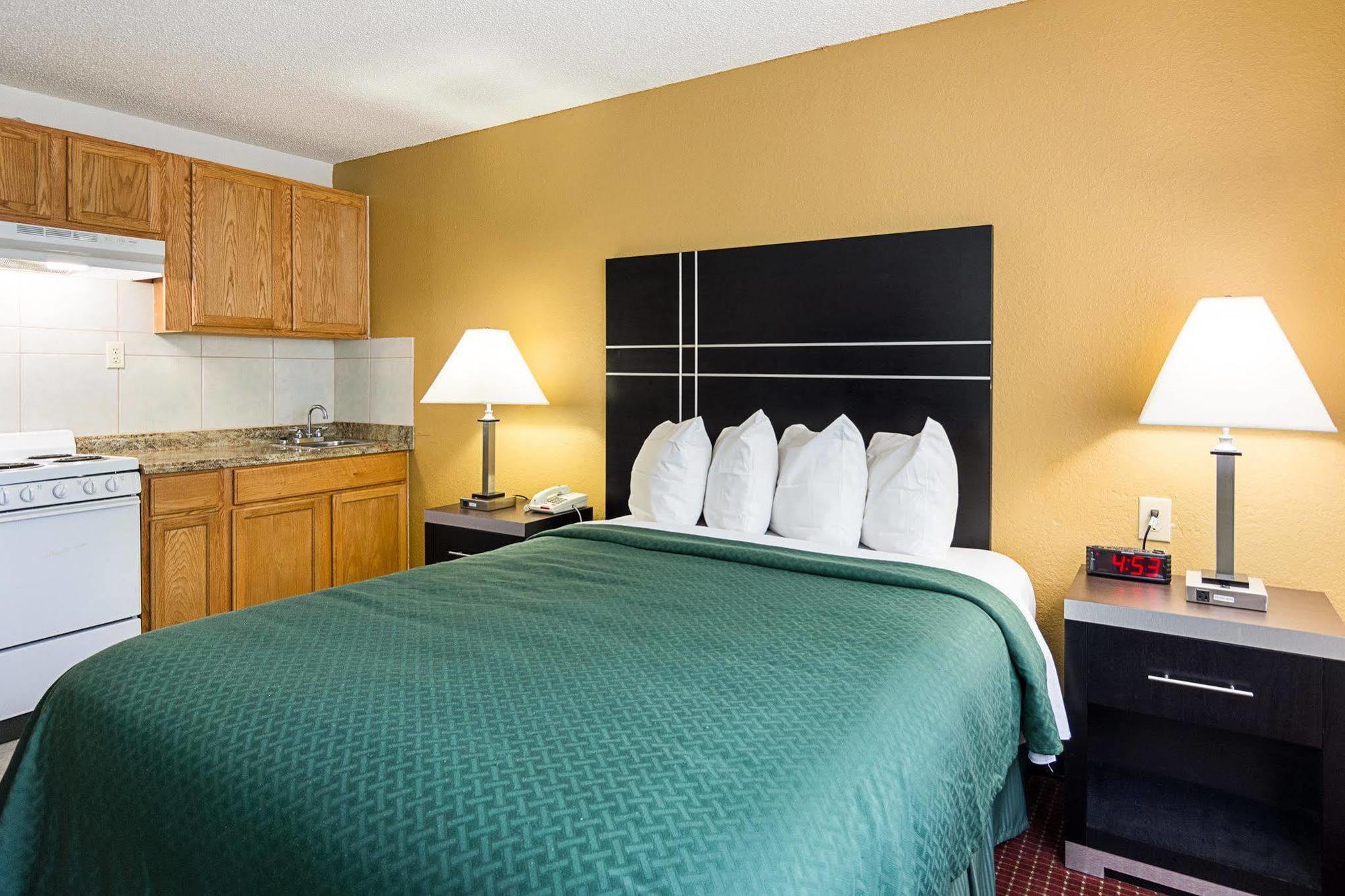 Quality Hotel Chesapeake