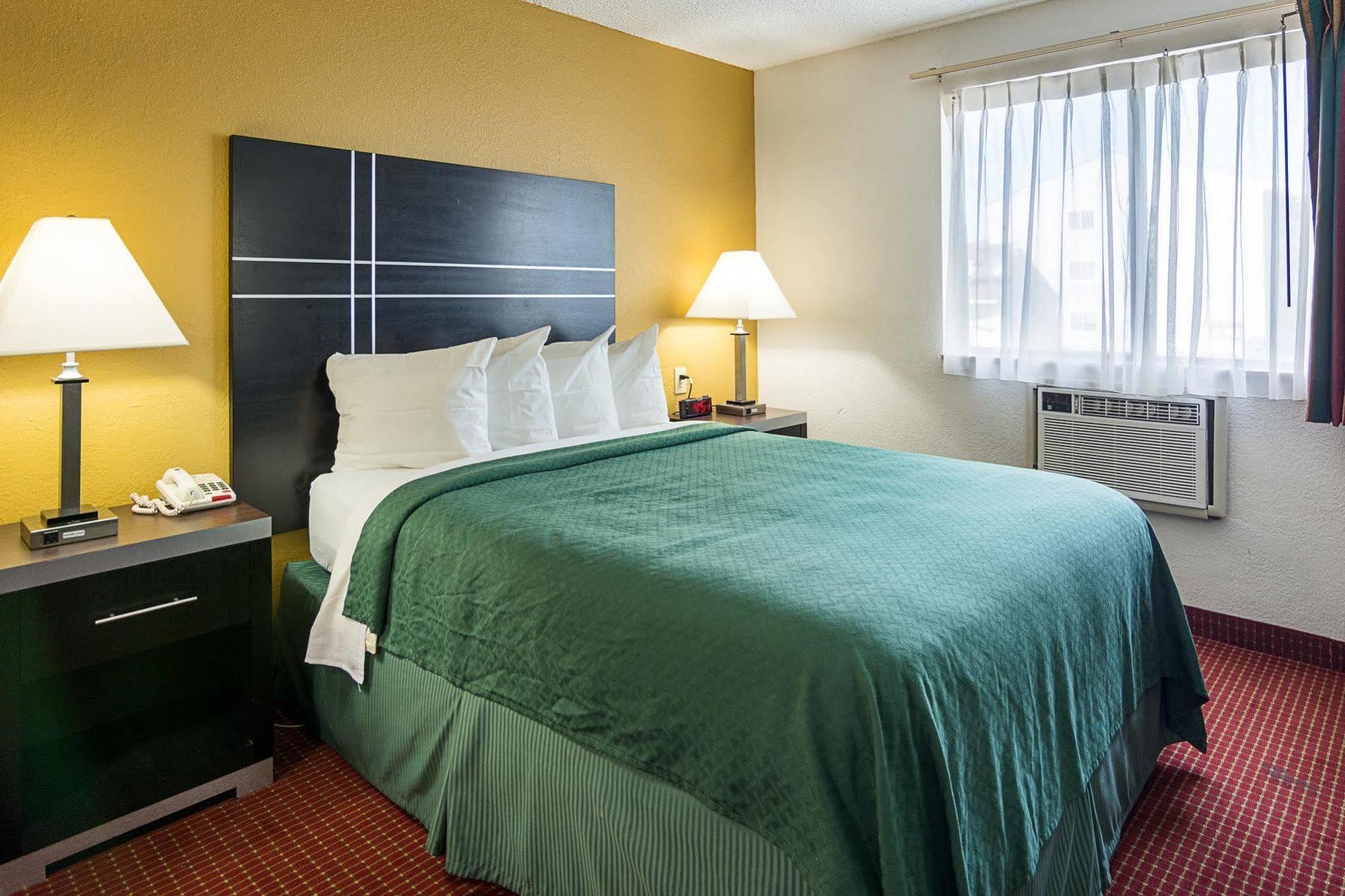Quality Hotel 2*